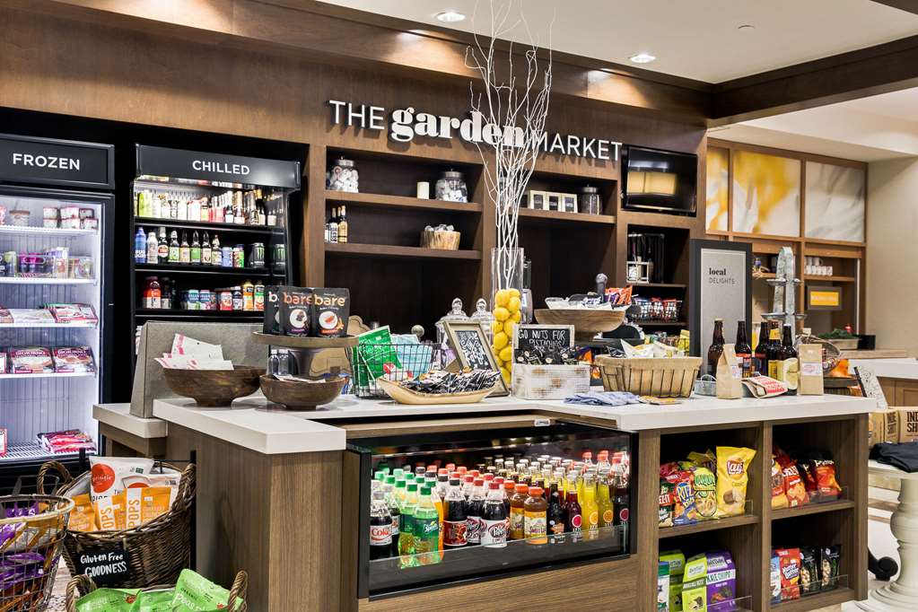 Hilton Garden Inn Springfield, NJ Image