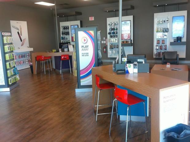 Images Verizon Authorized Retailer, TCC