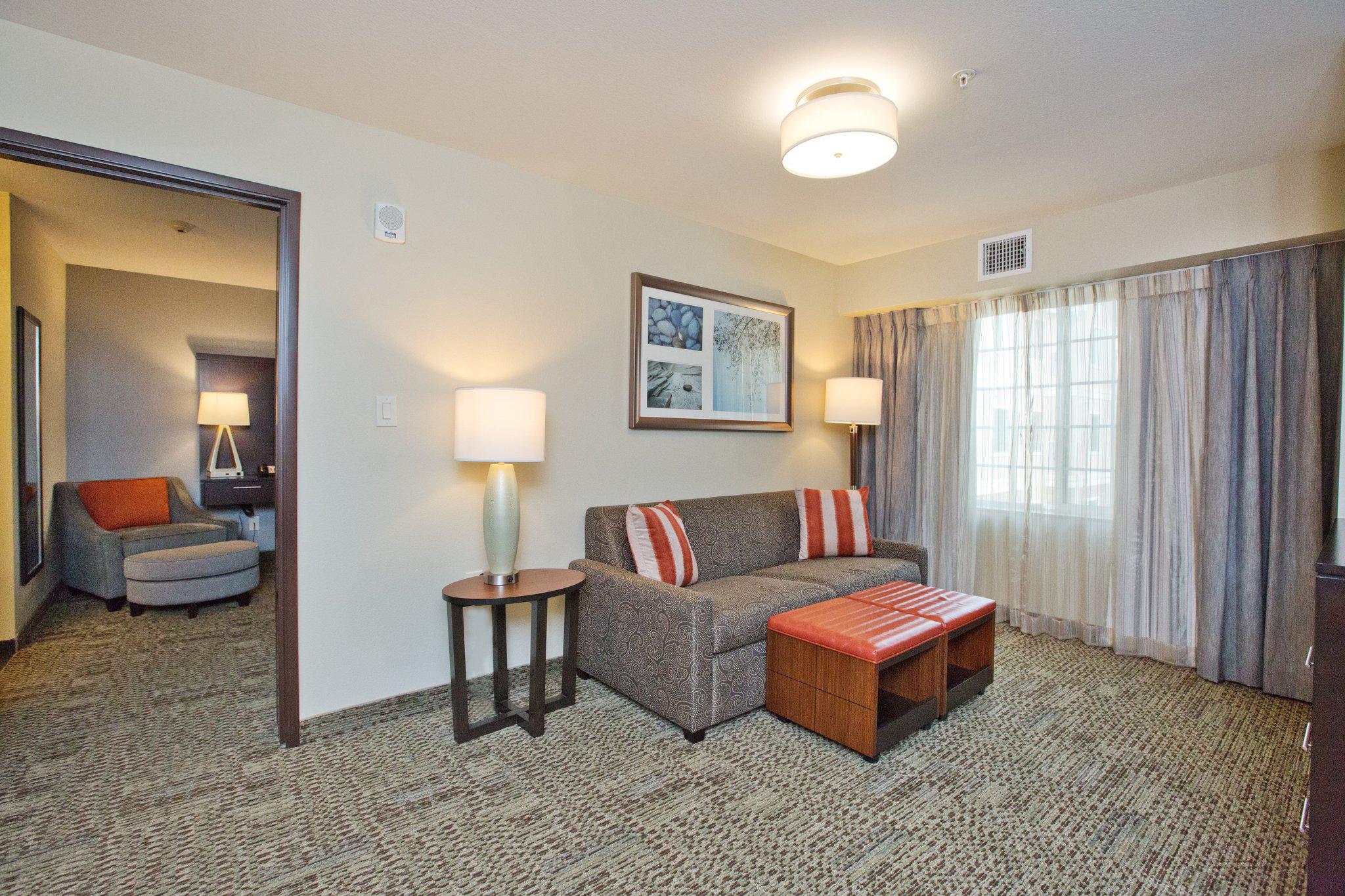 Staybridge Suites Austin South Interstate Hwy 35 Photo