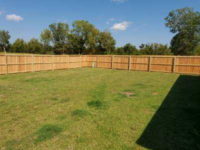 Top Rail Fence Oklahoma City Image