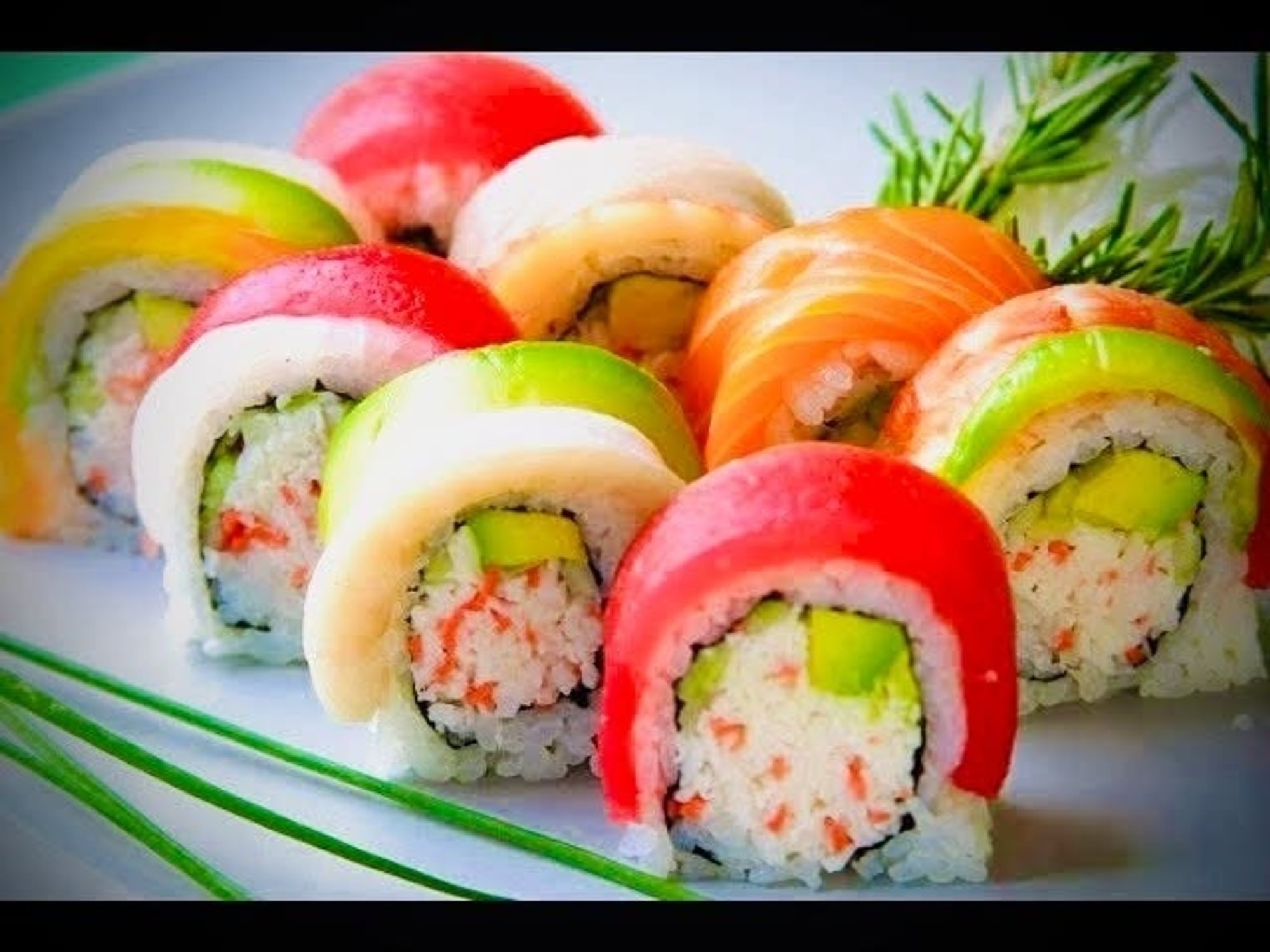 RAINBOW ROLL