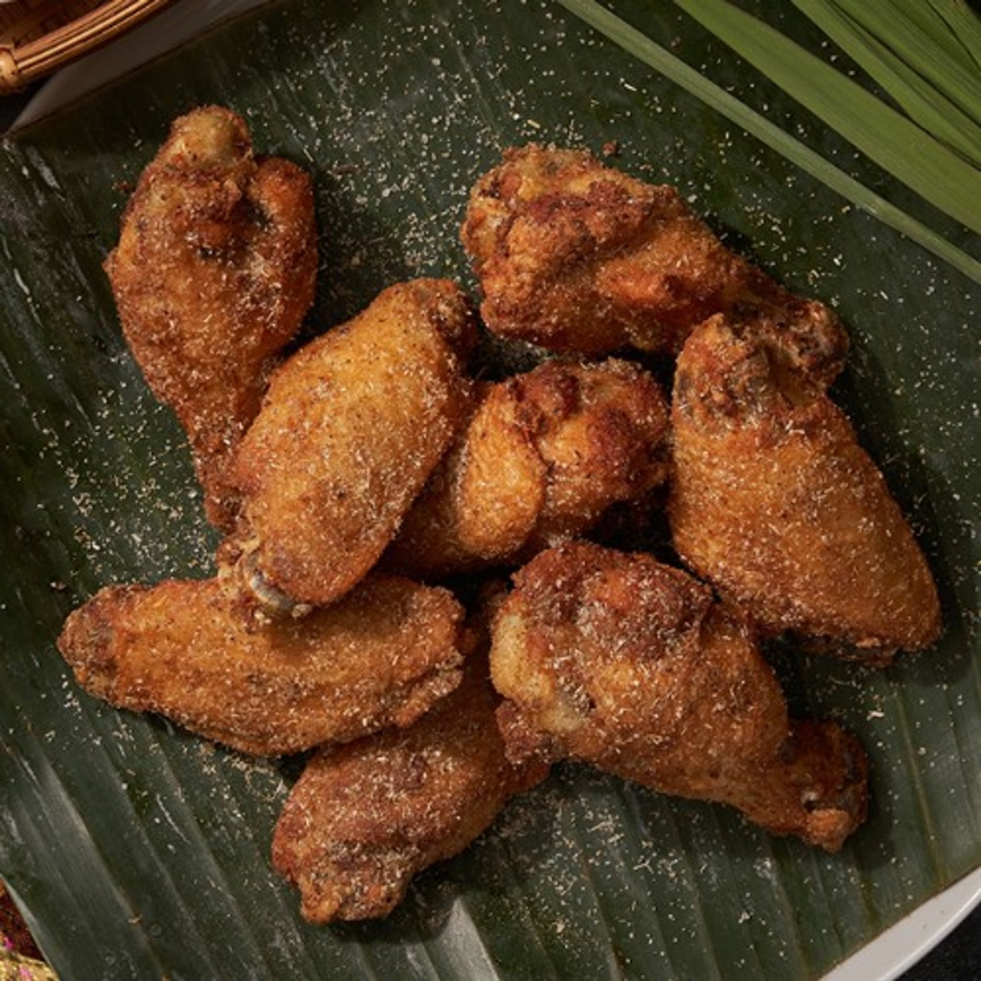Shlap Muan (Wings) (24 Pieces)