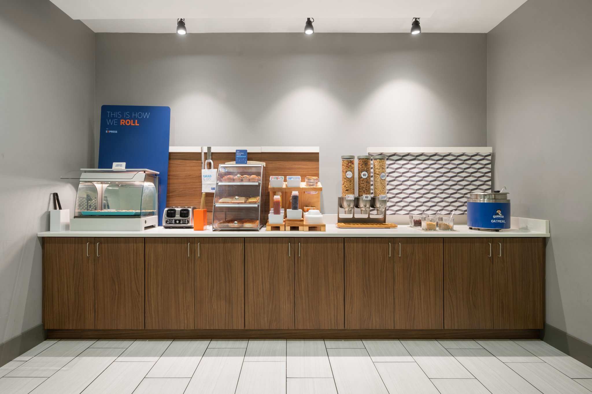 Holiday Inn Express Pembroke by IHG Image