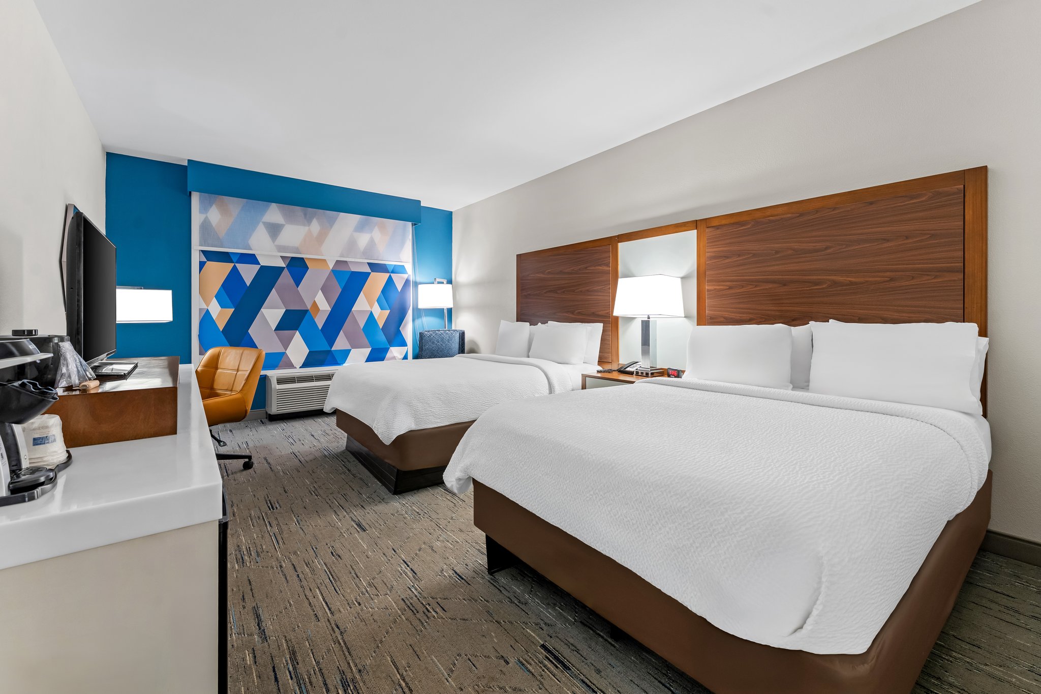 Holiday Inn Express & Suites Albany by IHG Image