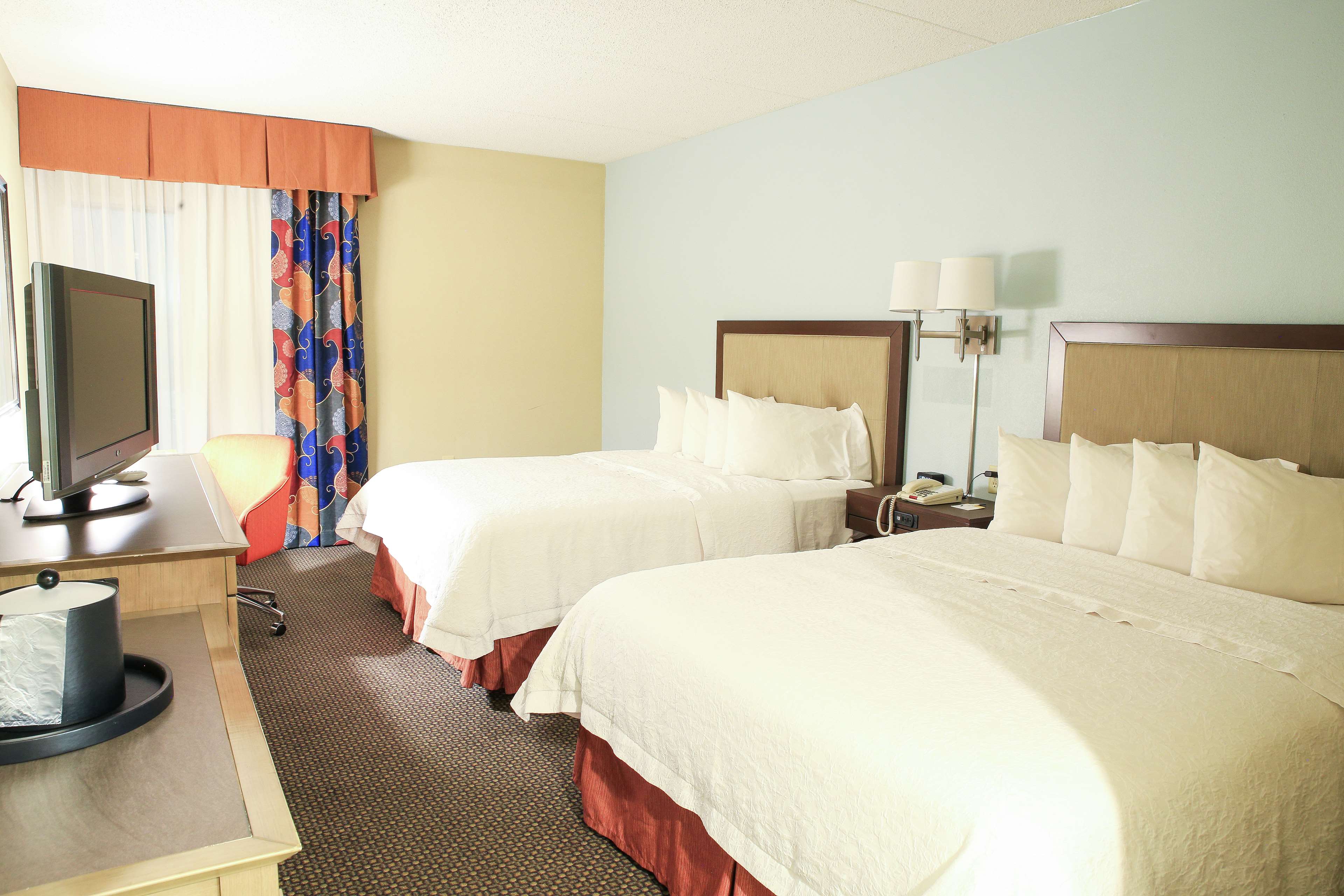 Hampton Inn Bordentown Photo