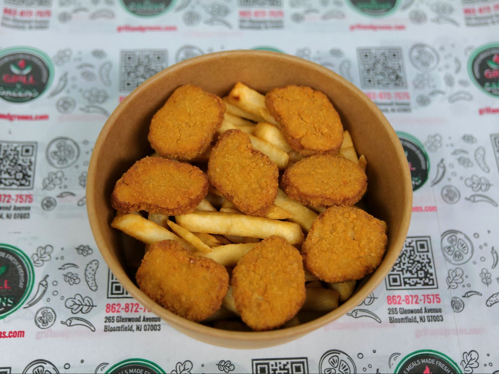 Chicken Nuggets with French Fries (8 Pcs)