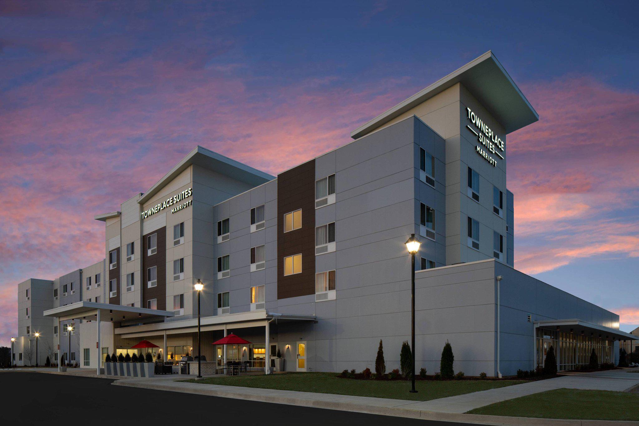 TownePlace Suites by Marriott Clarksville Photo