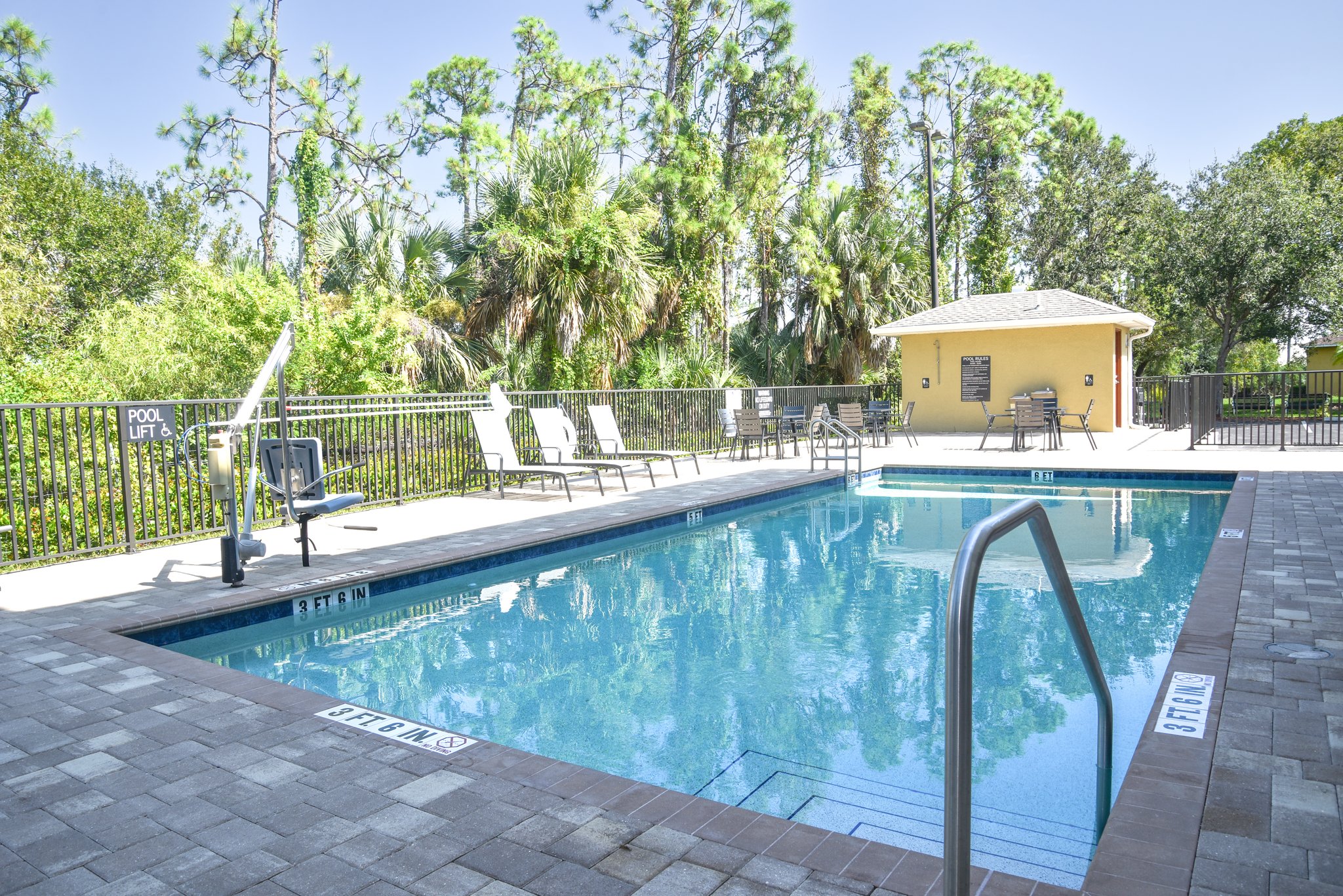 Candlewood Suites Ft Myers I-75 by IHG Image