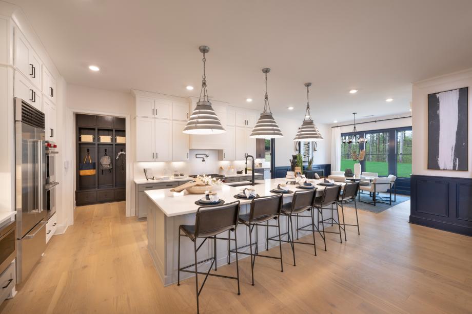 Casual dining area adjacent to kitchen