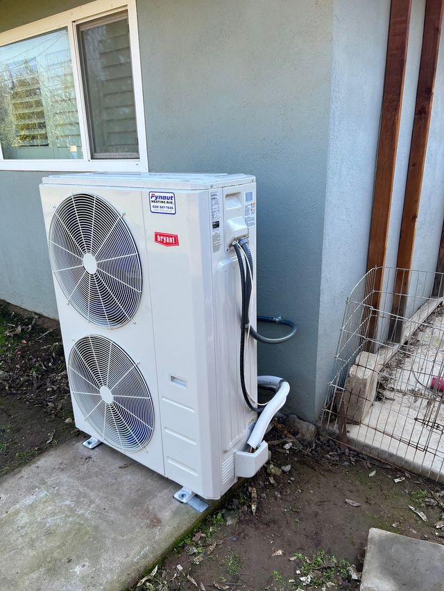 Fynaut & Johnson Inc Image