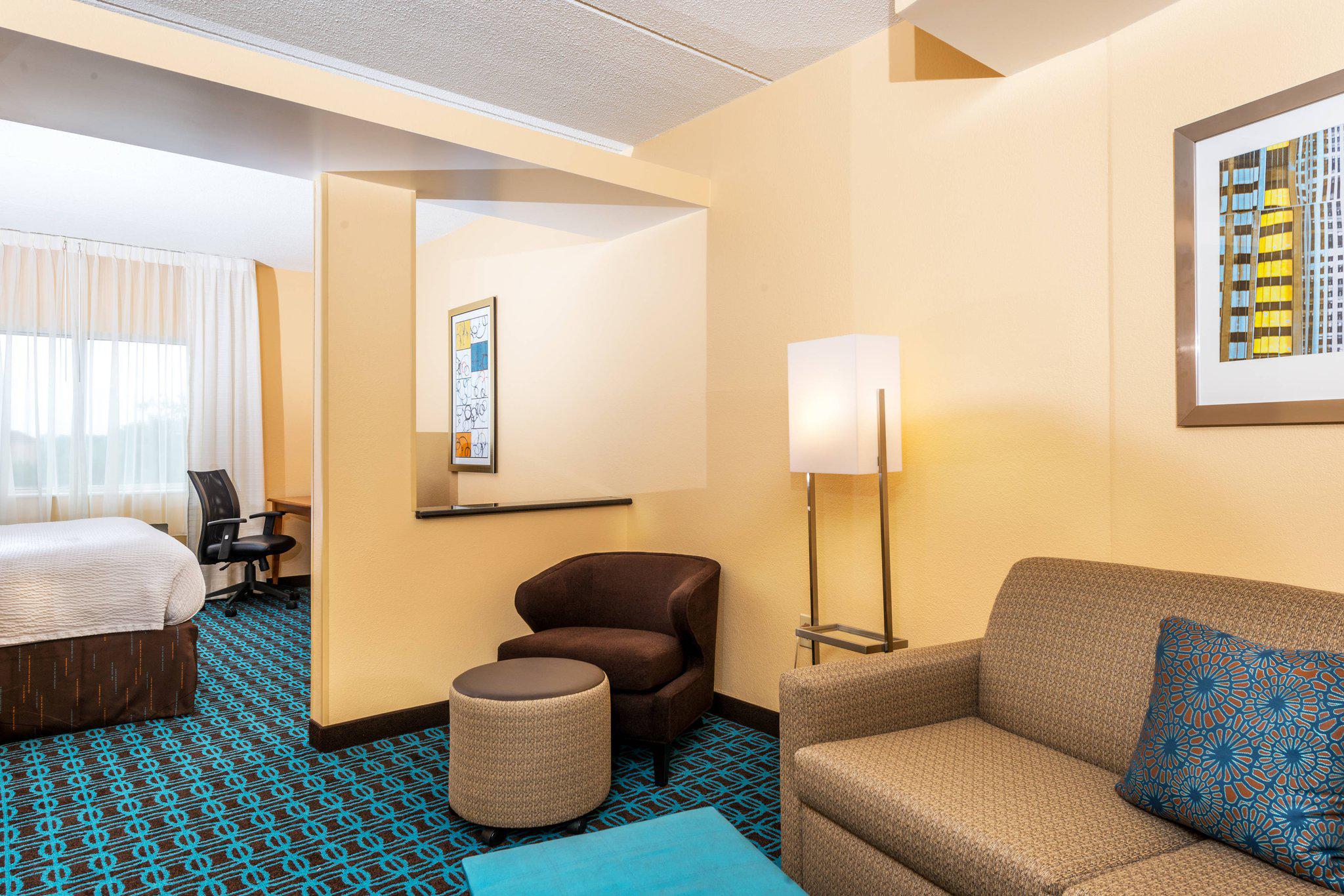 Fairfield Inn & Suites by Marriott Nashville at Opryland Photo