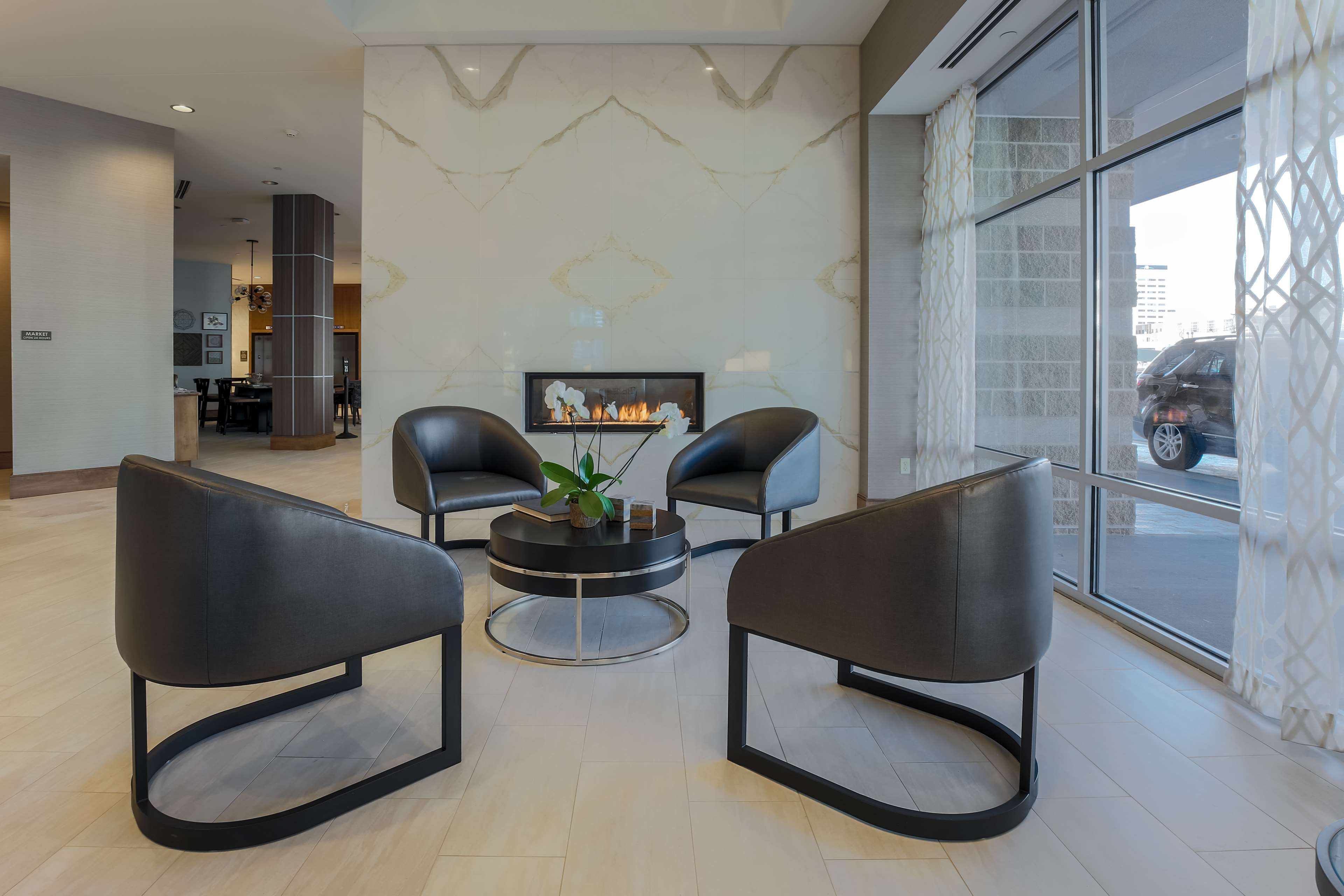 DoubleTree by Hilton Evansville Photo