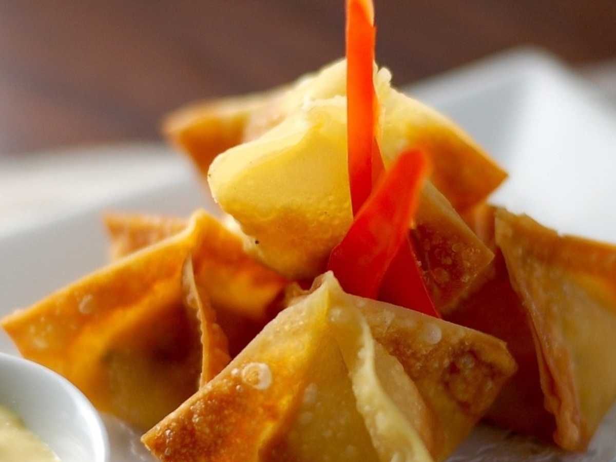14 Crab Rangoon