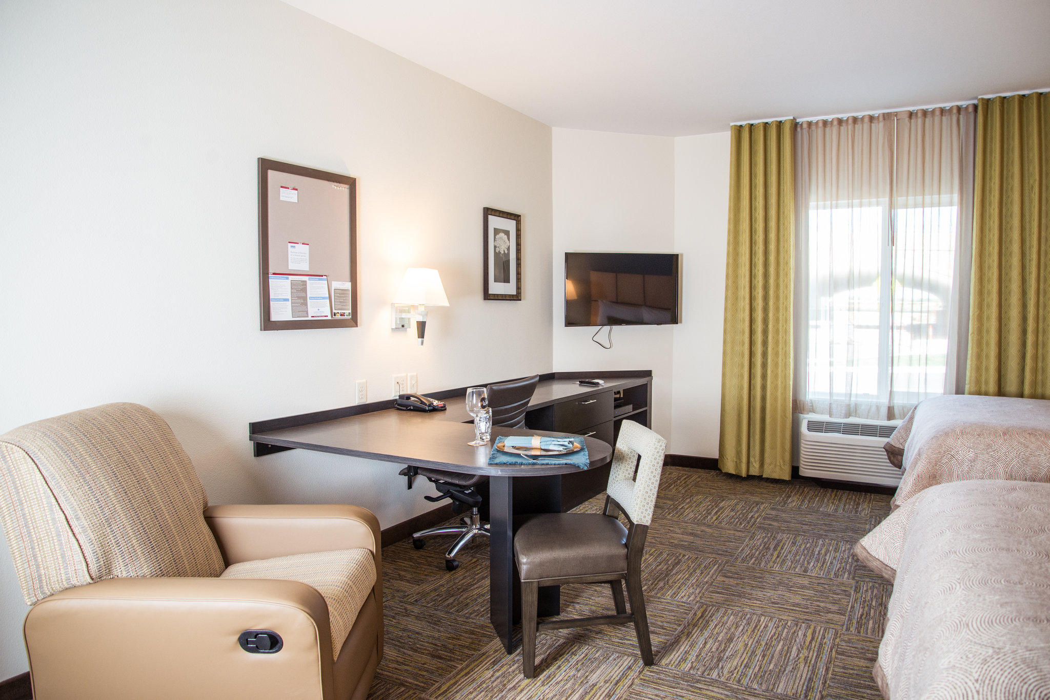 Candlewood Suites Denver North - Thornton Photo