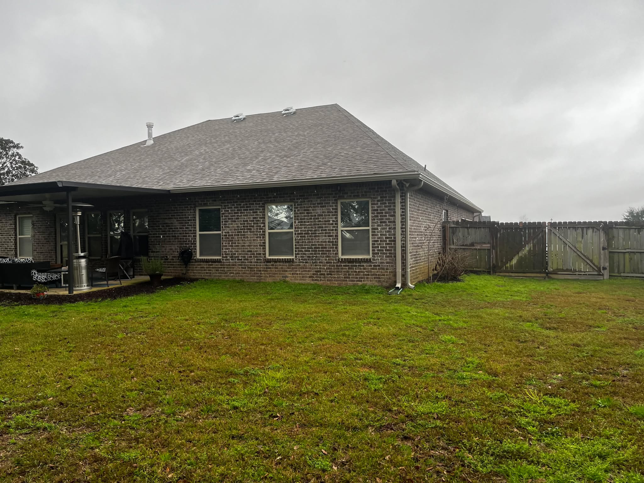 Southern Gutters LLC Image