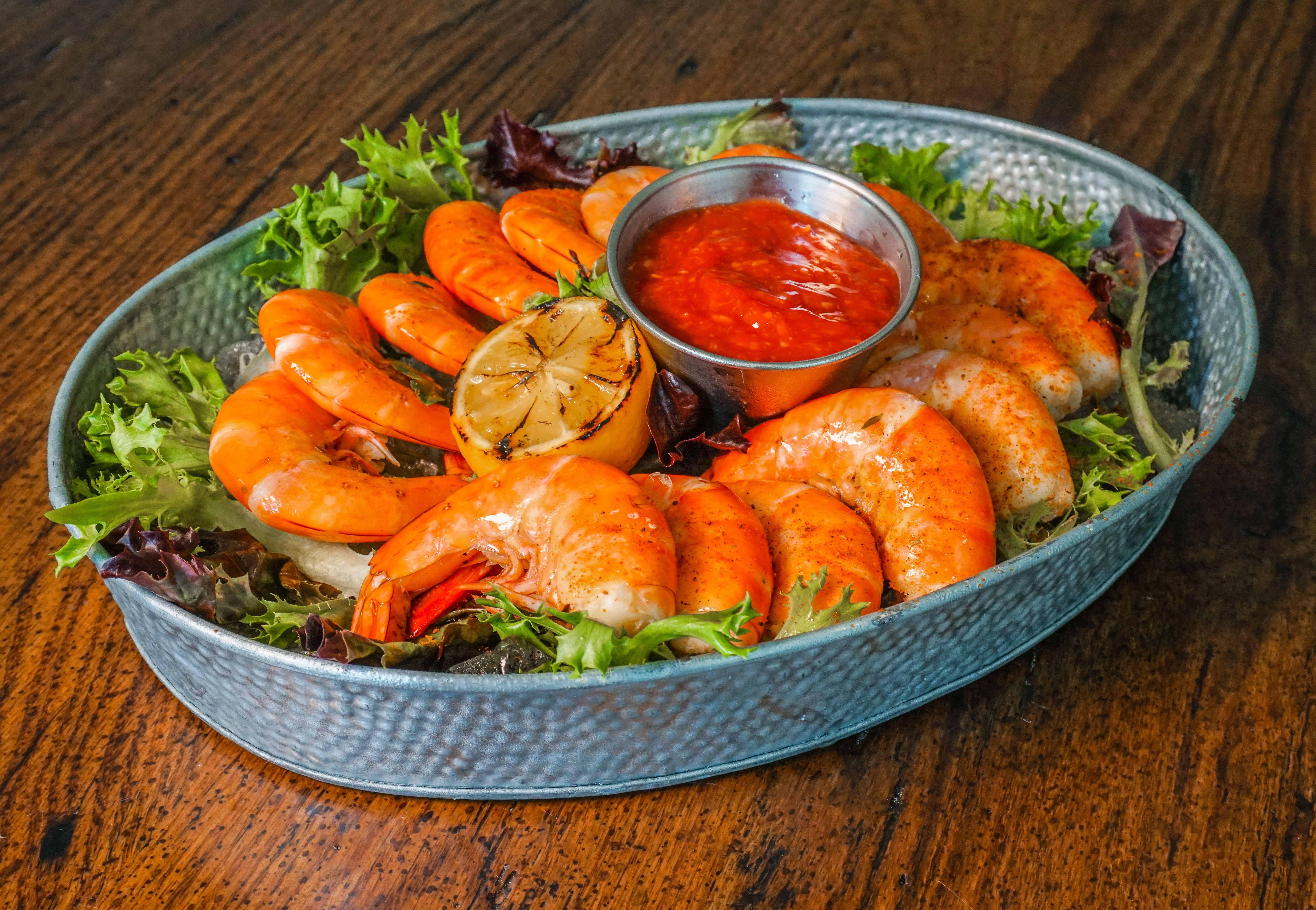 Reelburger Restaurant & Tiki Bar Photo