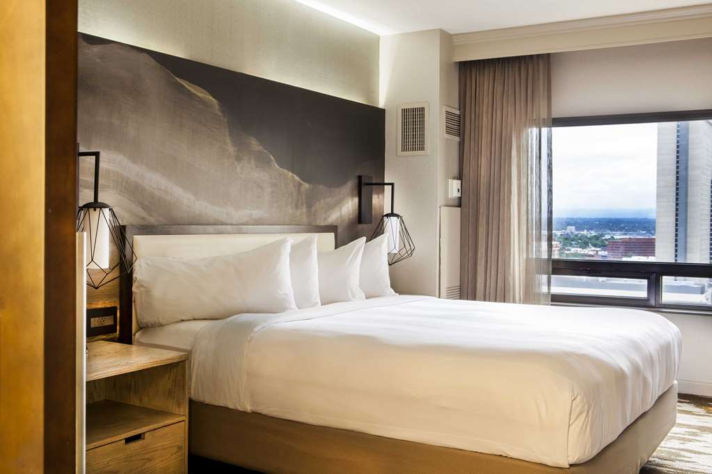Hilton Denver City Center Image