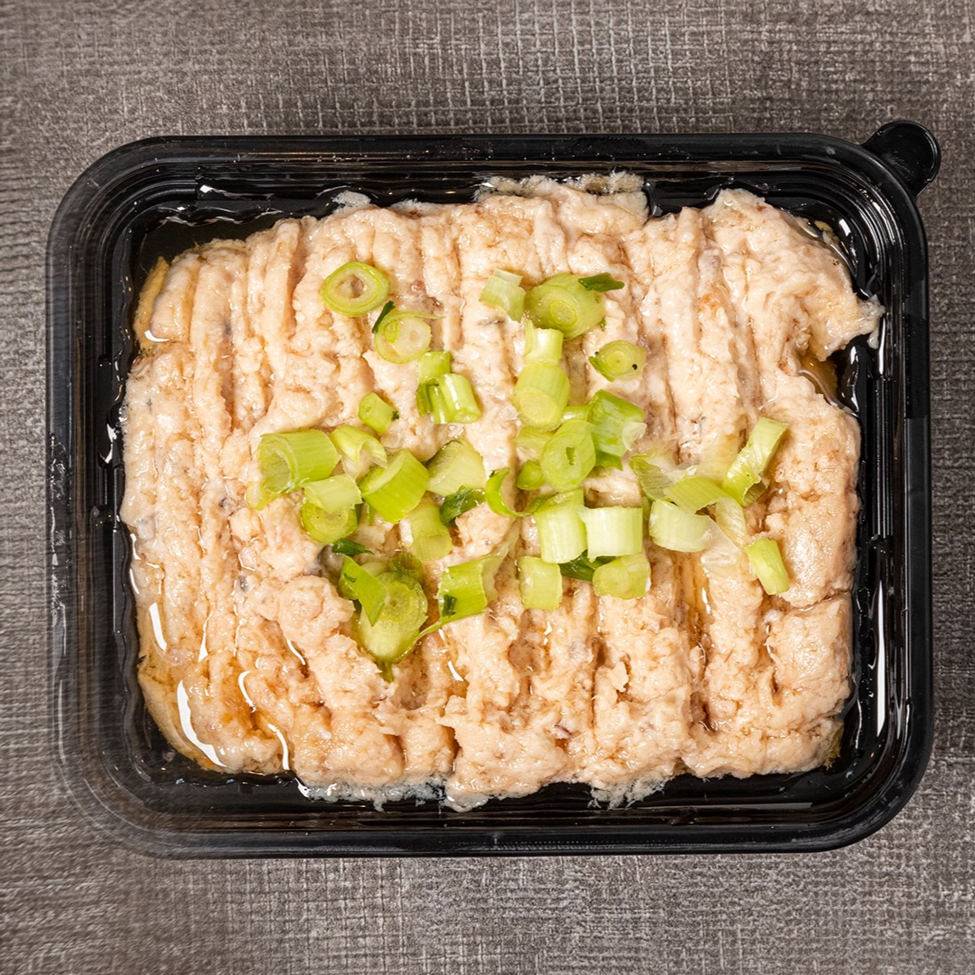 Baked Salmon Salad (1/2 Lb)