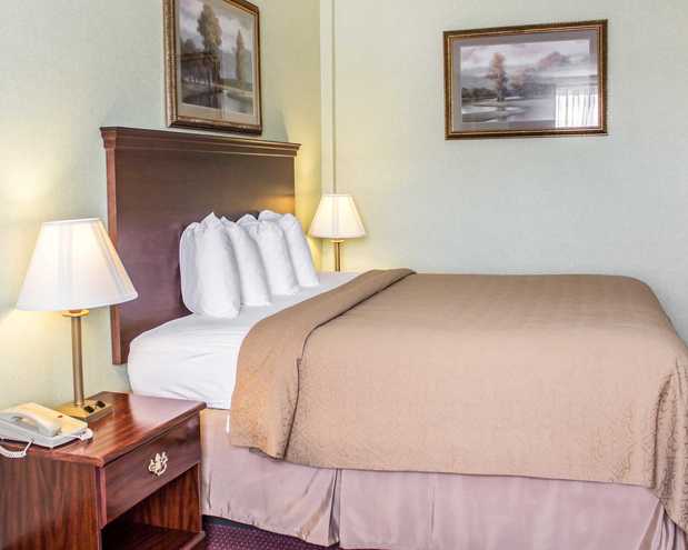 Images Quality Inn & Conference Center