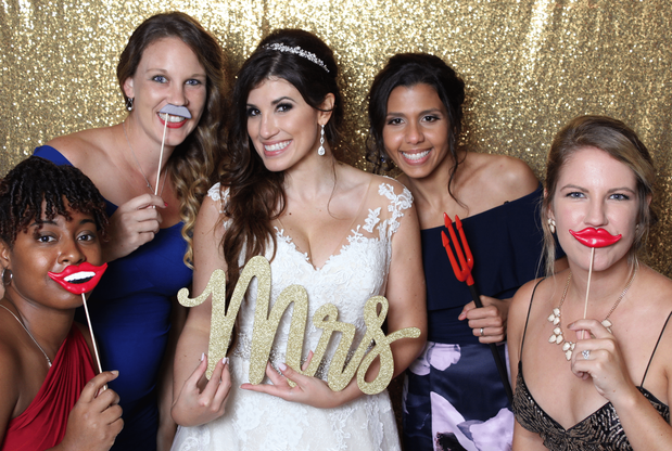 Images Capture the Fun Photo Booths