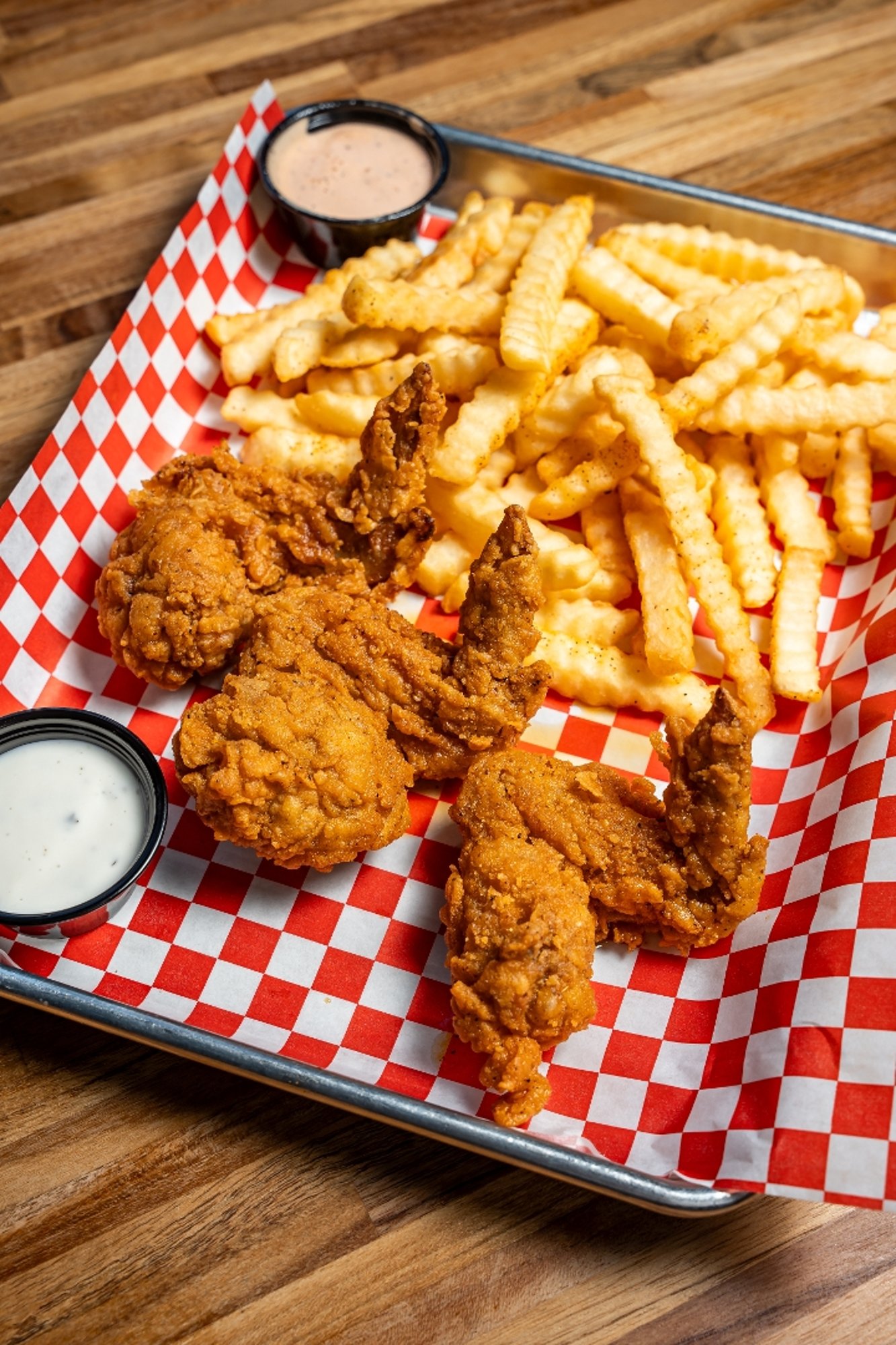 3 Whole Wings and fries