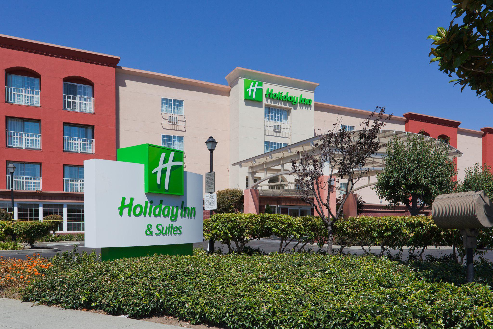 Holiday Inn & Suites San Mateo-San Francisco SFO Photo