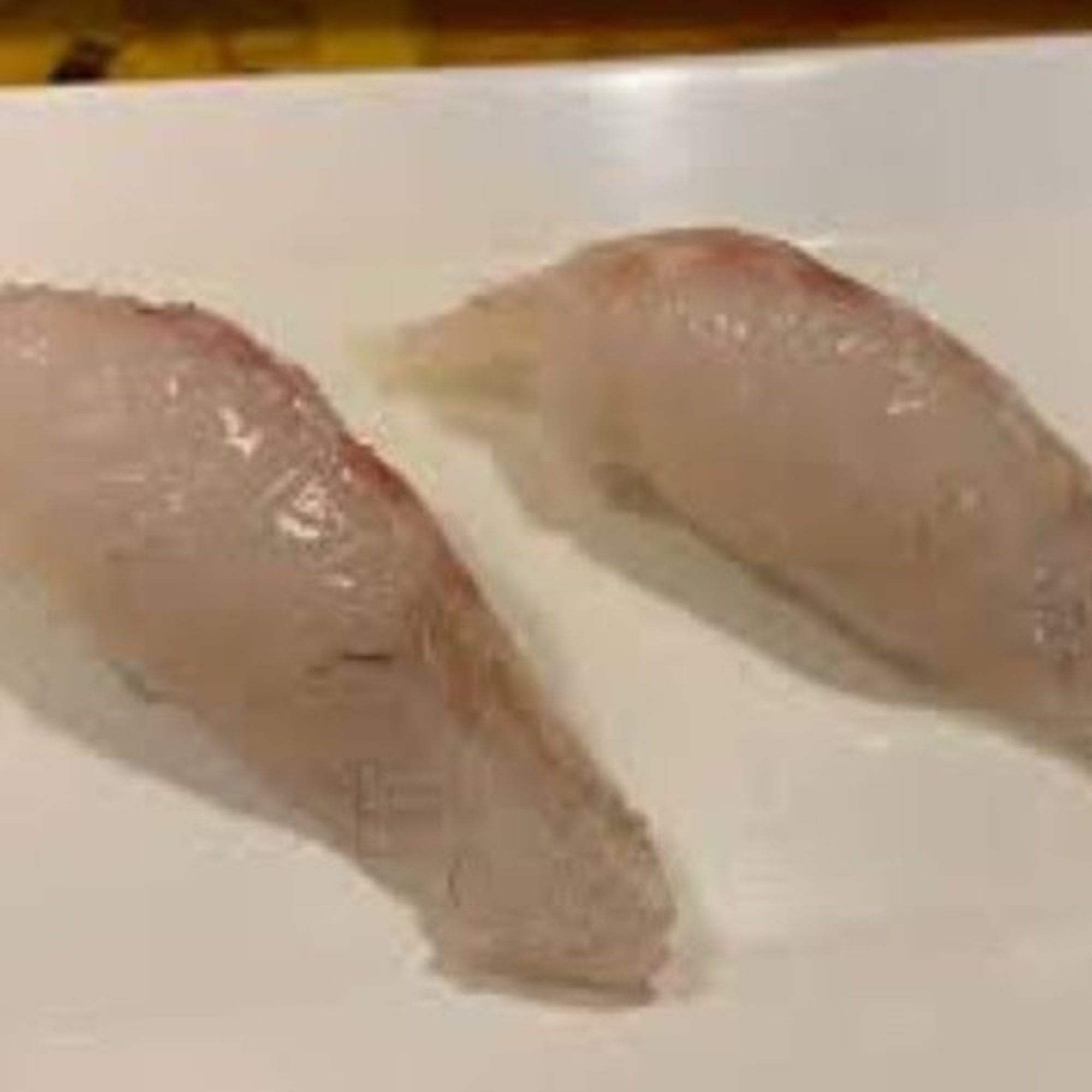 Black Snapper/ Kurodai Sushi (2pcs)