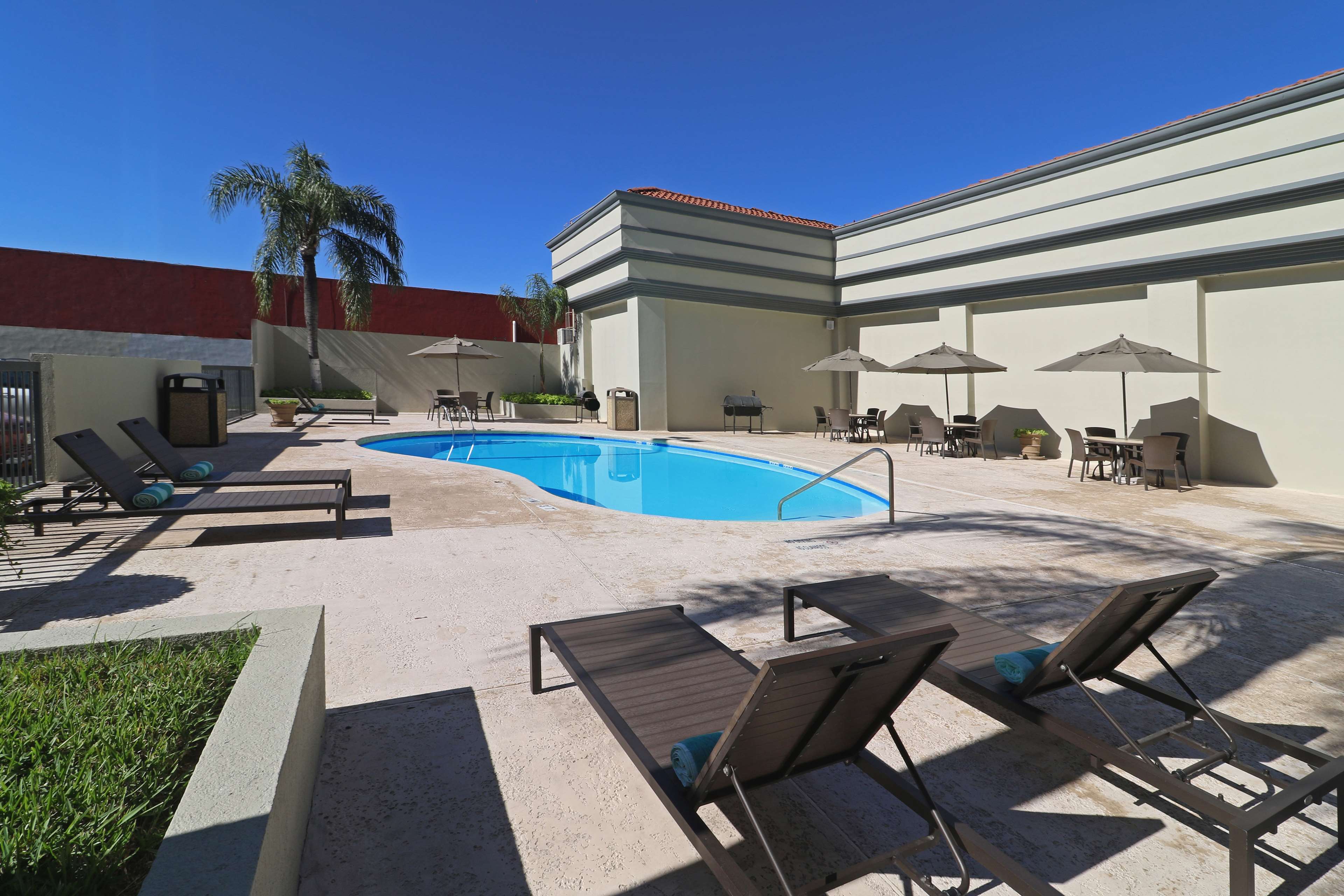 Images Hampton Inn by Hilton Monterrey-Airport