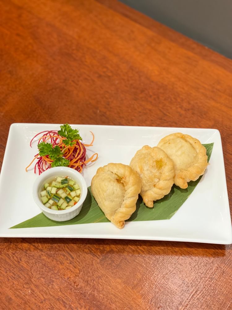 Chicken Curry Puffs