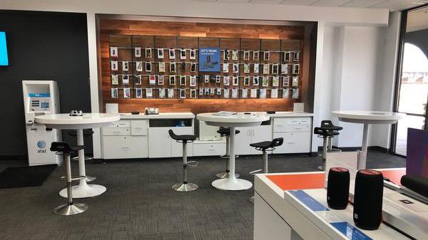 AT&T Store Photo