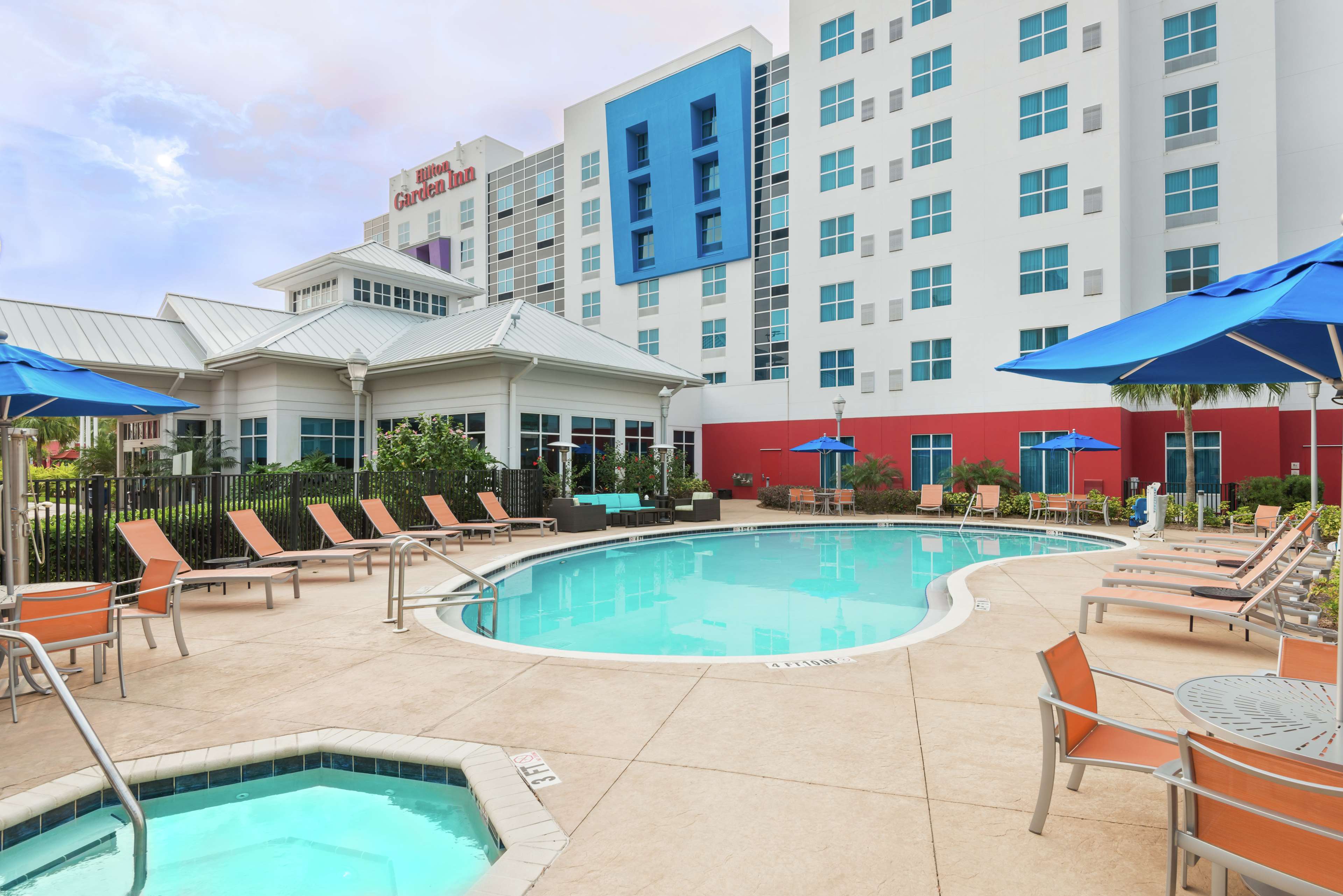 Hilton Garden Inn Tampa Airport Westshore Photo