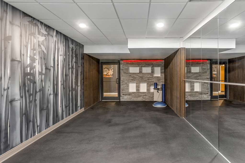 Best Western Plus Heritage Rail Inn & Suites Image