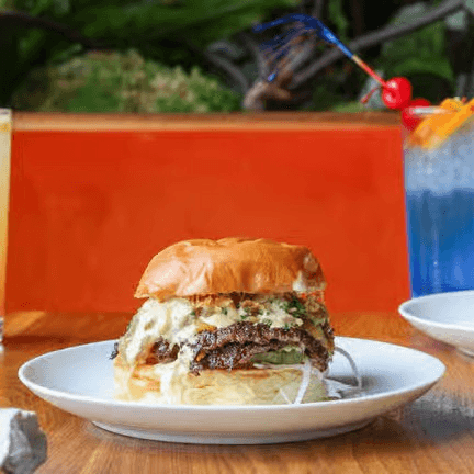 Mr. Onion Cheeseburger