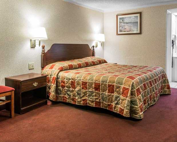 Images Rodeway Inn