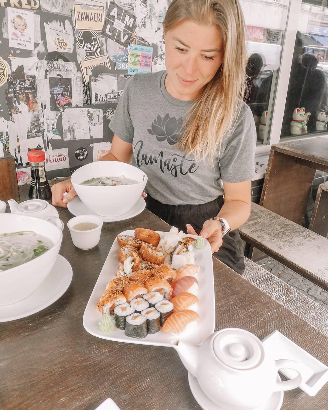 Bilder iiu - asian fusion food