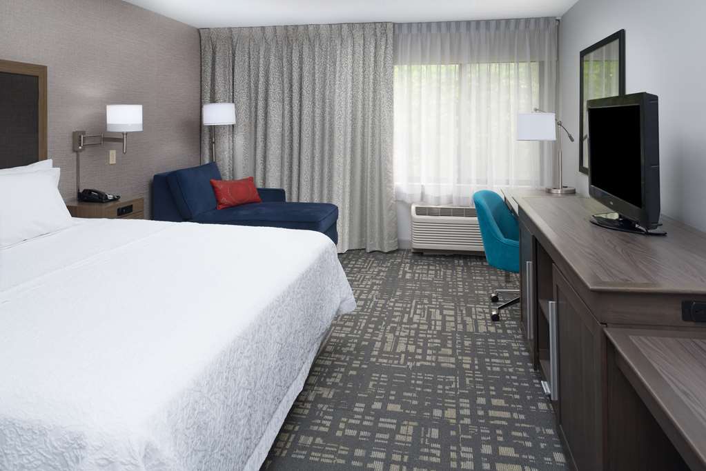 Hampton Inn North Sioux City Image