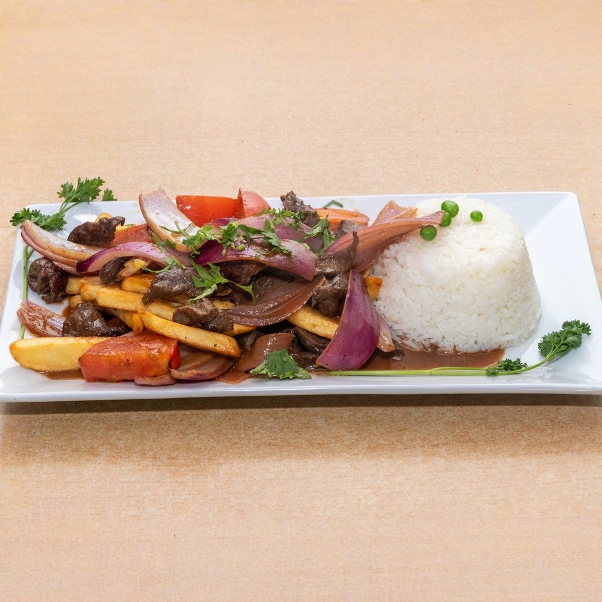 Pollo Saltado