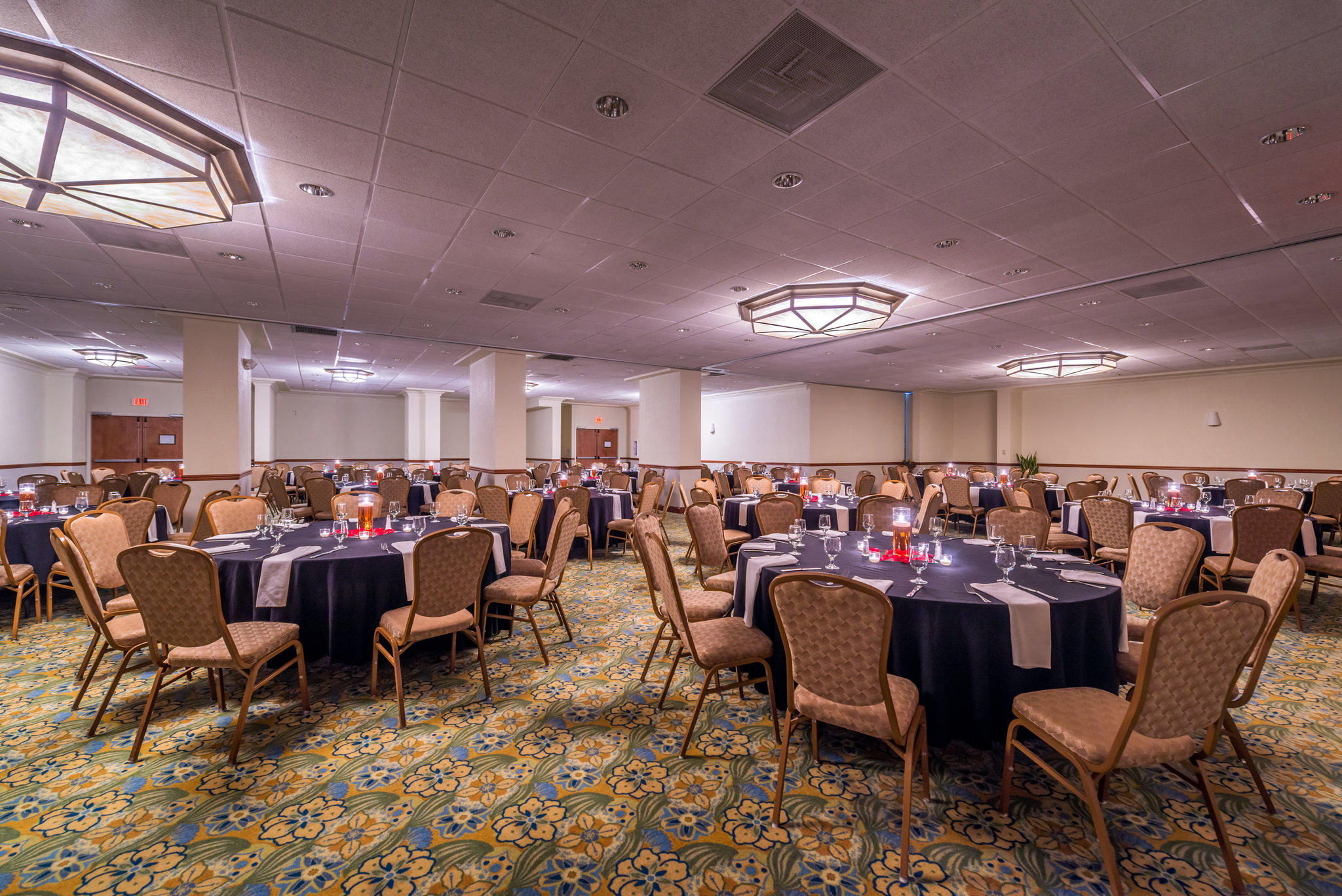 Holiday Inn & Suites Orlando SW - Celebration Area Photo