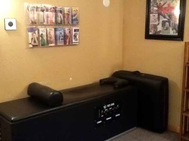 Images New Berlin-Evans Chiropractic & Pain Relief Laser Clinic