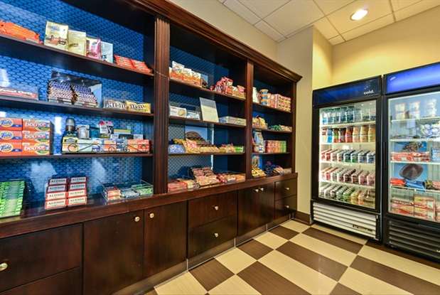 Images Hampton Inn Philadelphia/Bridgeport