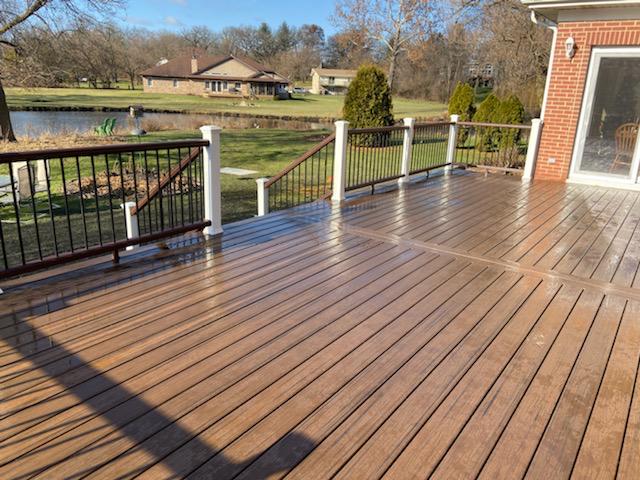 Platinum Decking Palatine Photo