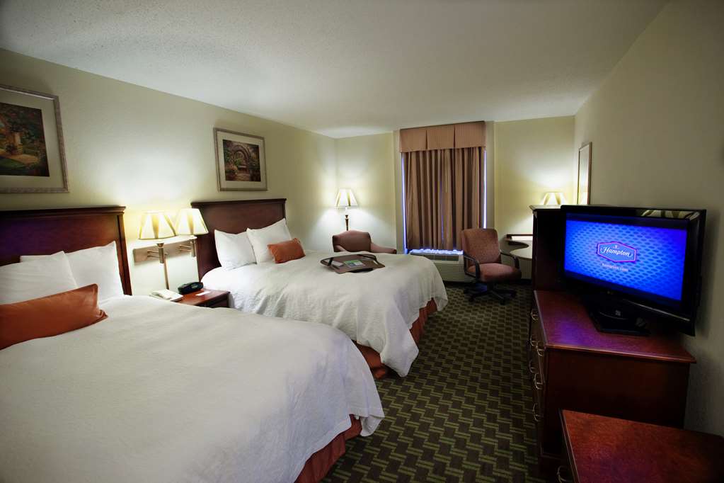 Hampton Inn Carrollton Image