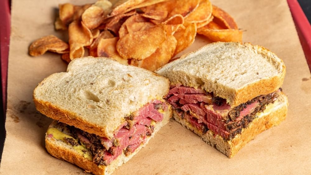 Famous Pastrami Sandwich