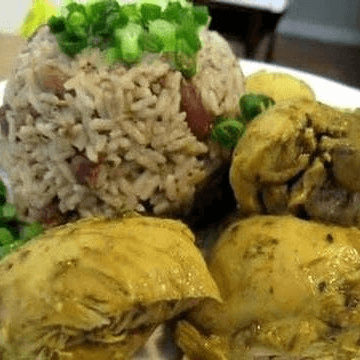 Curry Chicken With Rice And Beans
