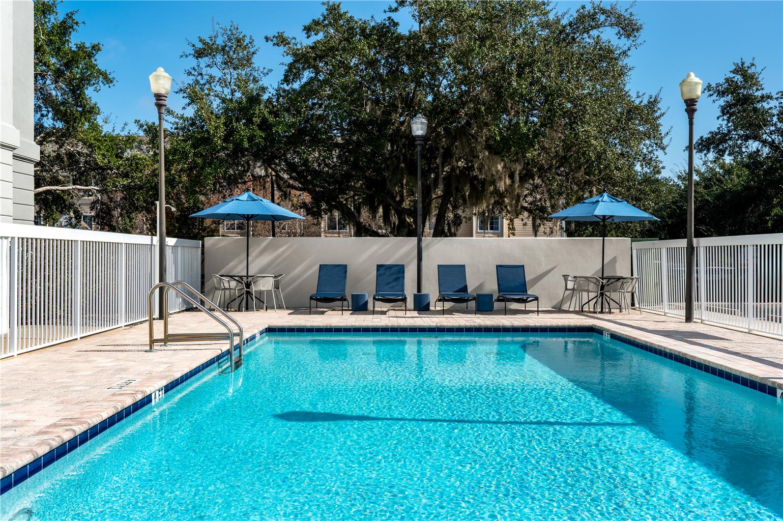 Hampton Inn Leesburg/Tavares Image