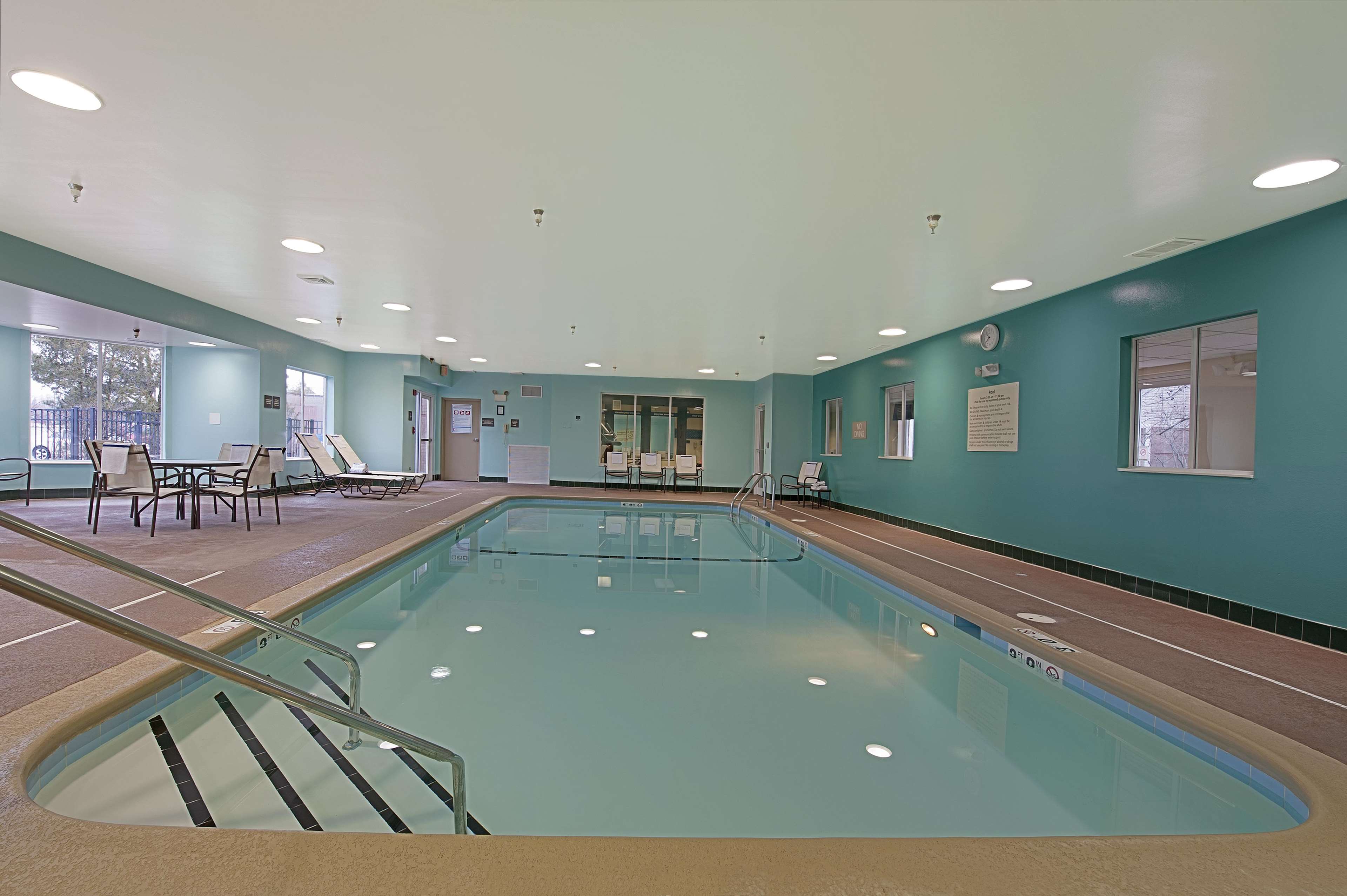 Hampton Inn & Suites Chicago/Lincolnshire Photo