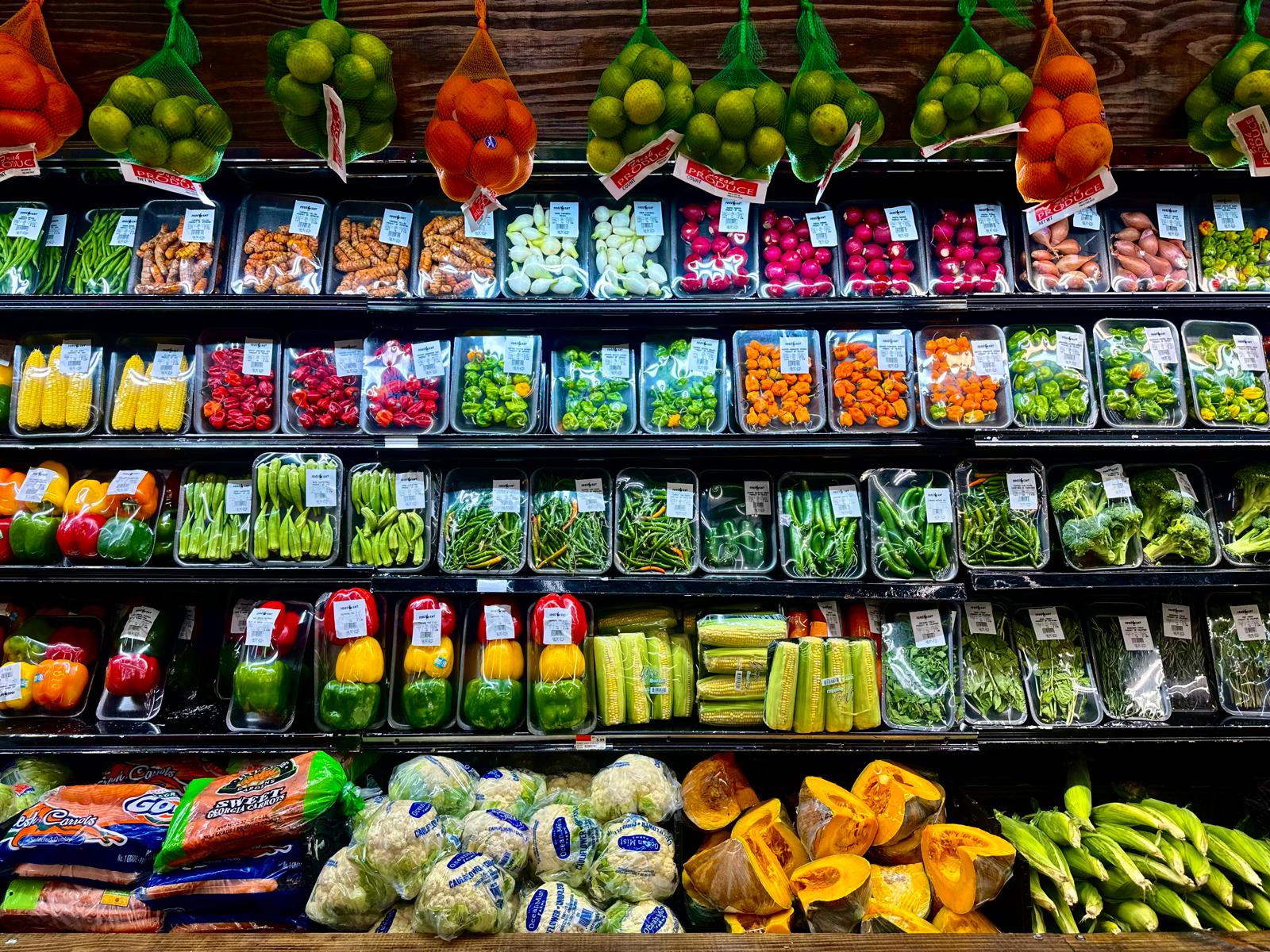 Food Giant Market Image