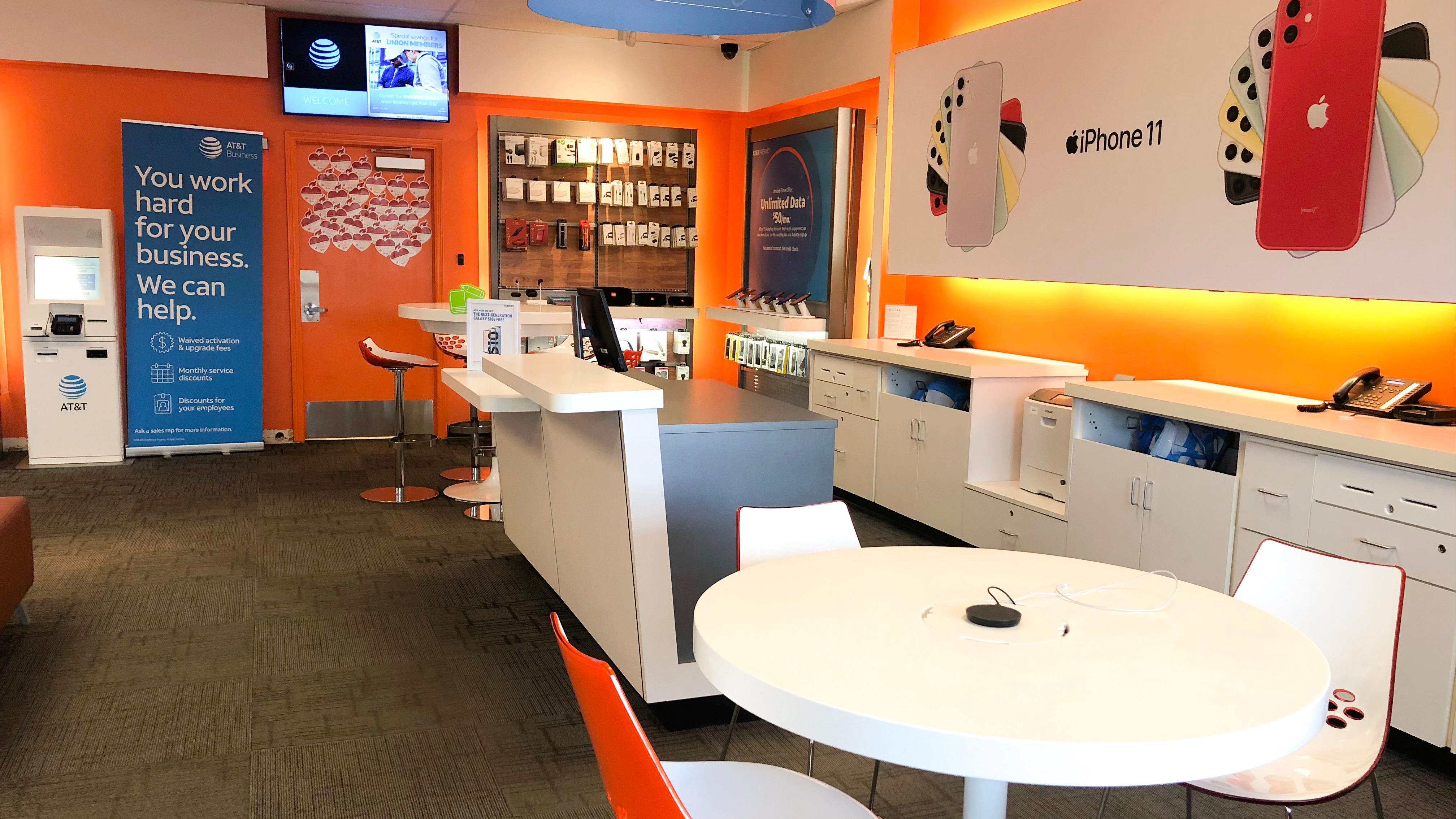 AT&T Store Photo