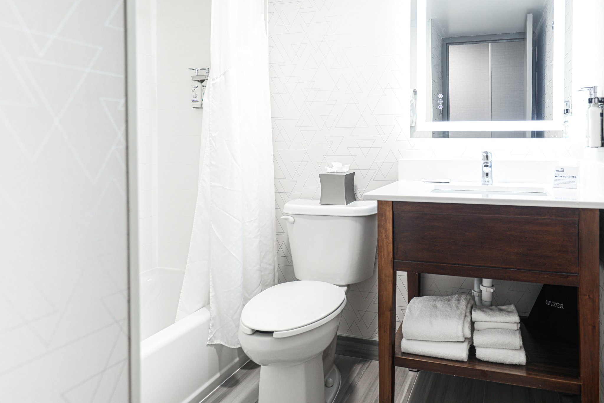 Holiday Inn Express Washington DC SW - Springfield by IHG Image