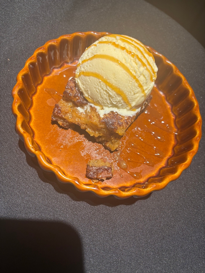 Bayou Butter Pecan Cobbler